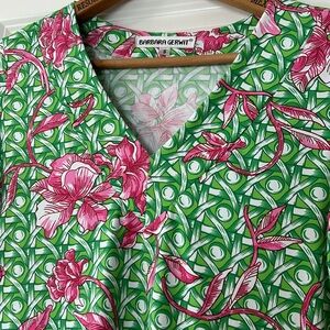 Barbara Gerwit Trellis & Lillies Print V-Neck Dress Small w MEASUREMENTS!